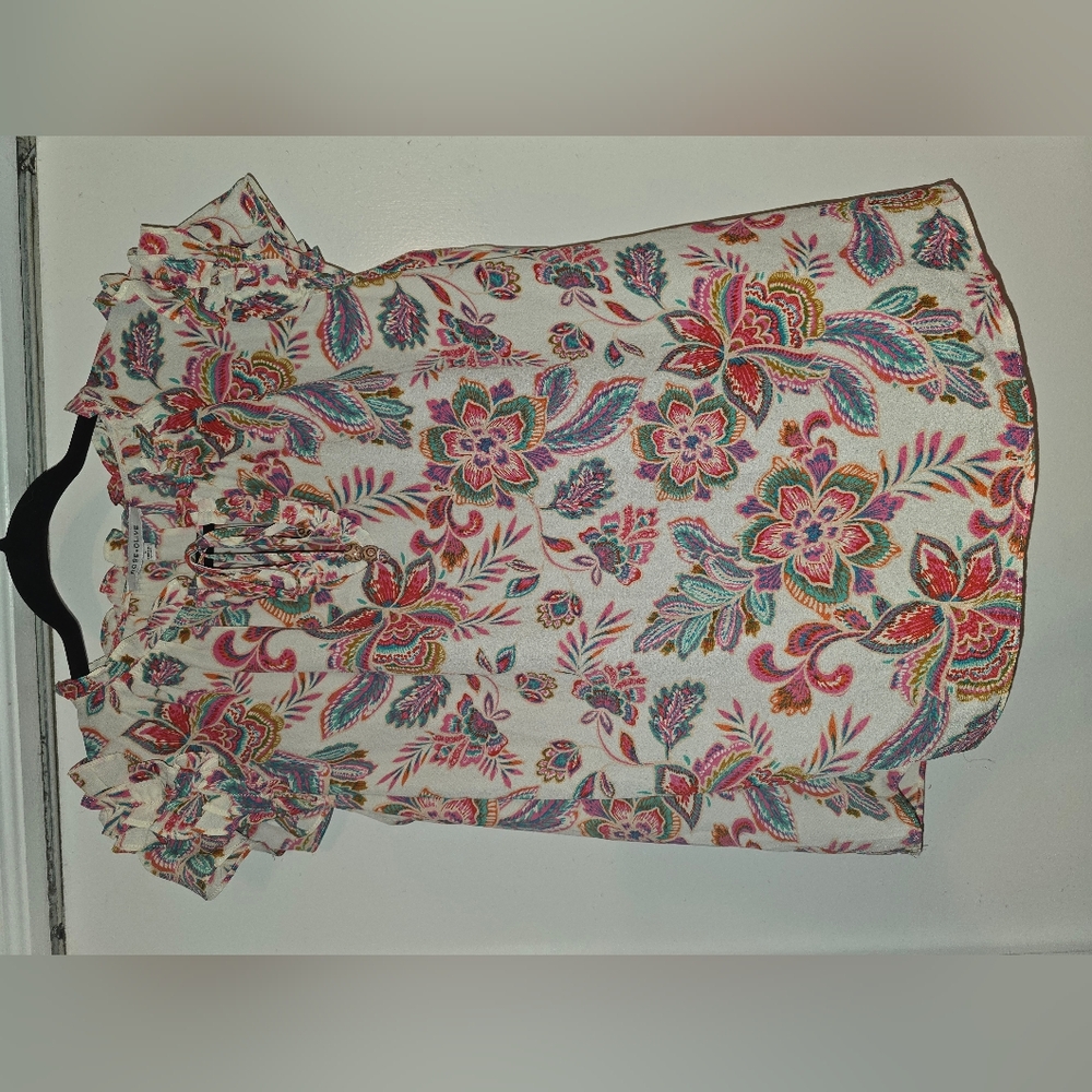 Rose + Olive Floral Top / Blouse w/beads